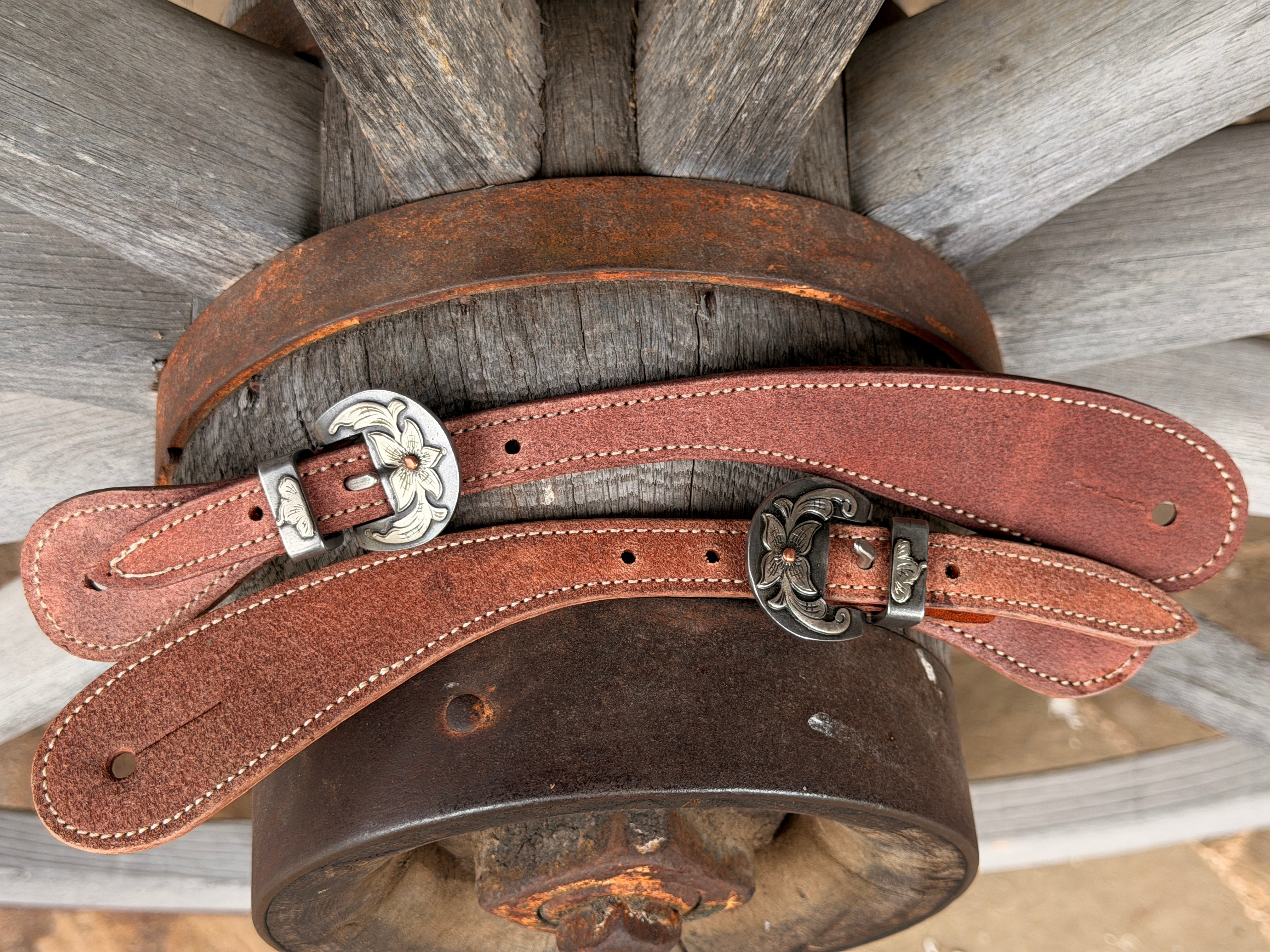 Bob Scott Roper Roughout Spur Straps w/ 5 Point Flower Kerry Kelley Buckles
