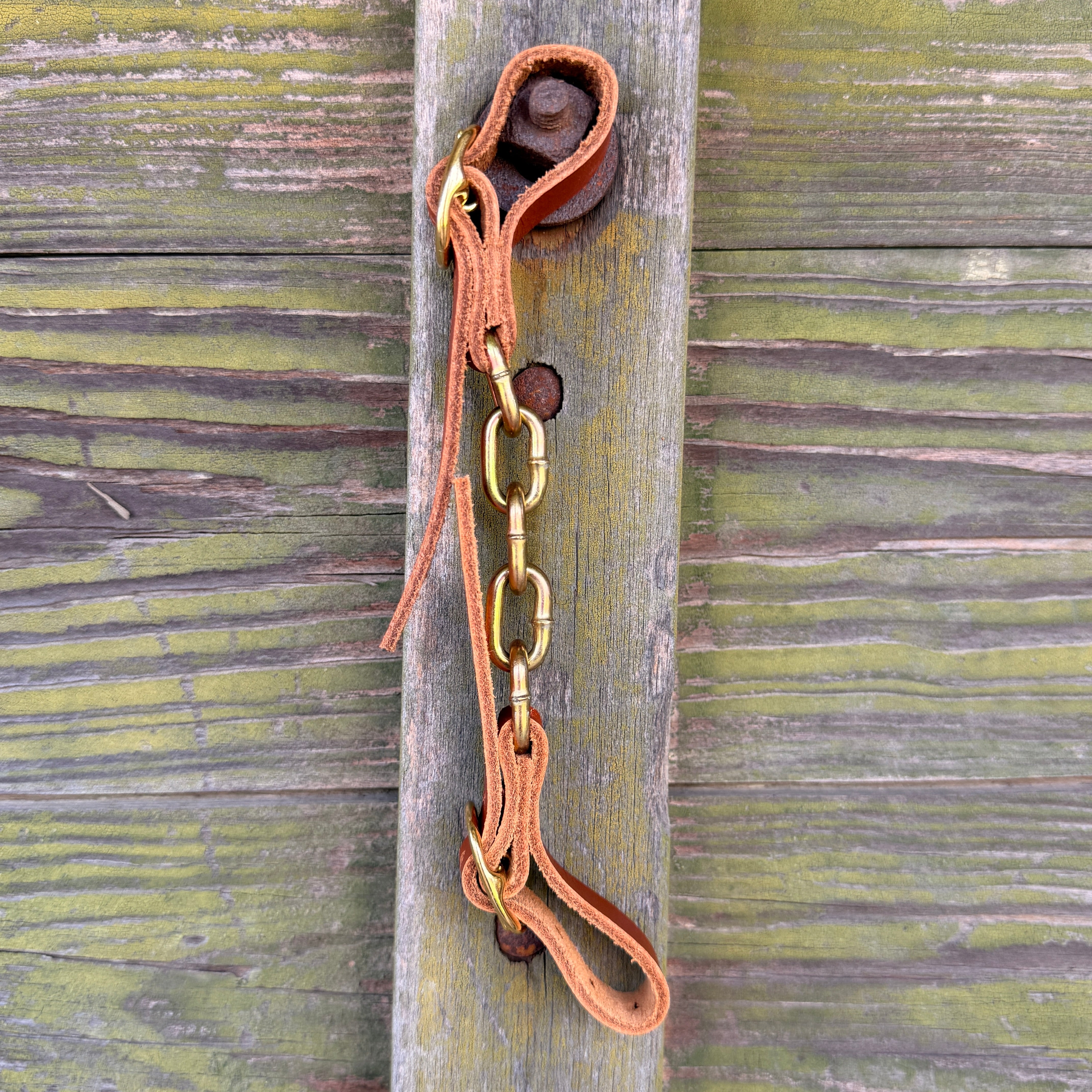 Thin Single Link Curb Chain Gold