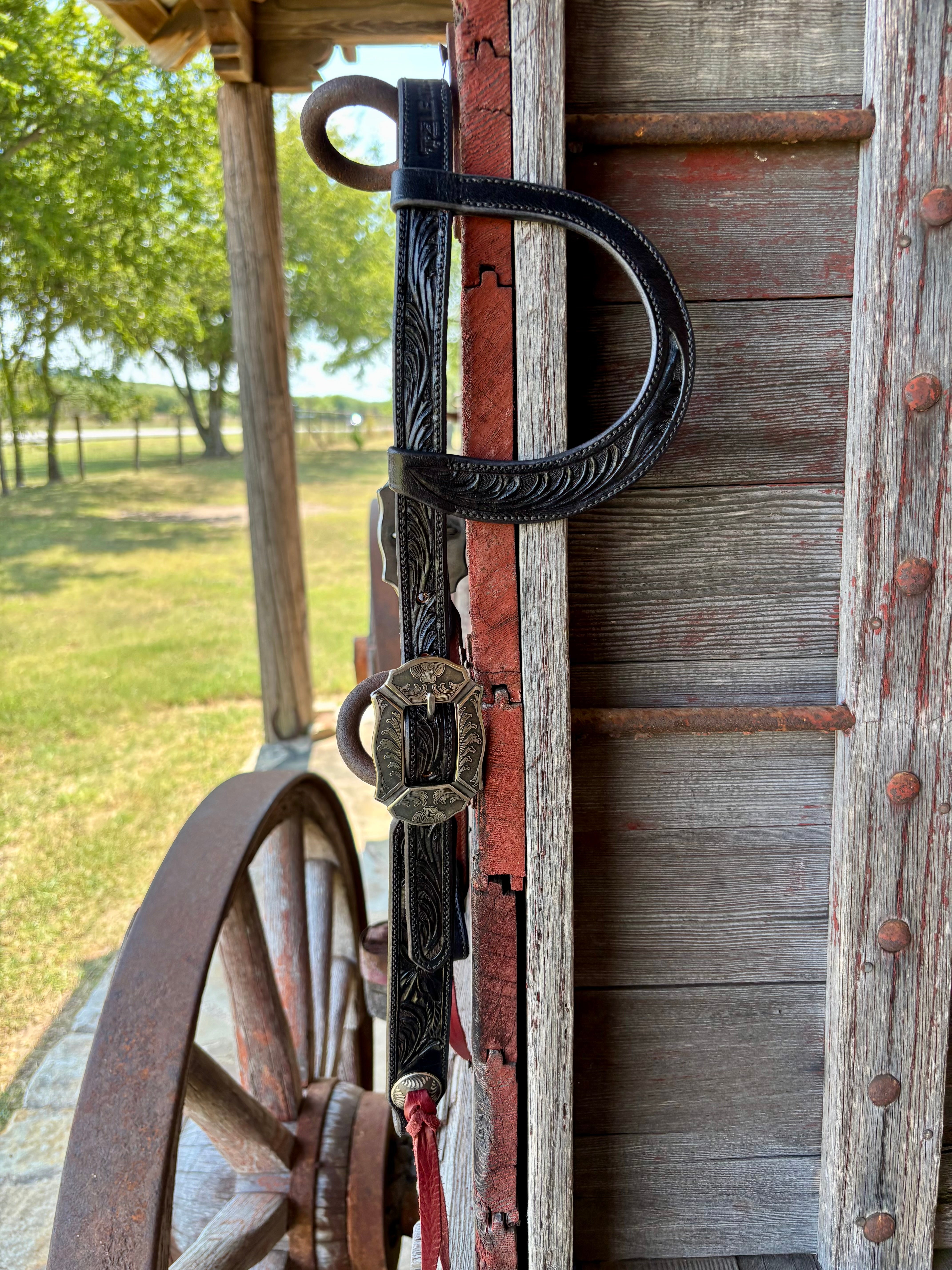 TM Leather Black Scroll Ear Loop Headstall w/ Floral and Scroll Scallop Buckles