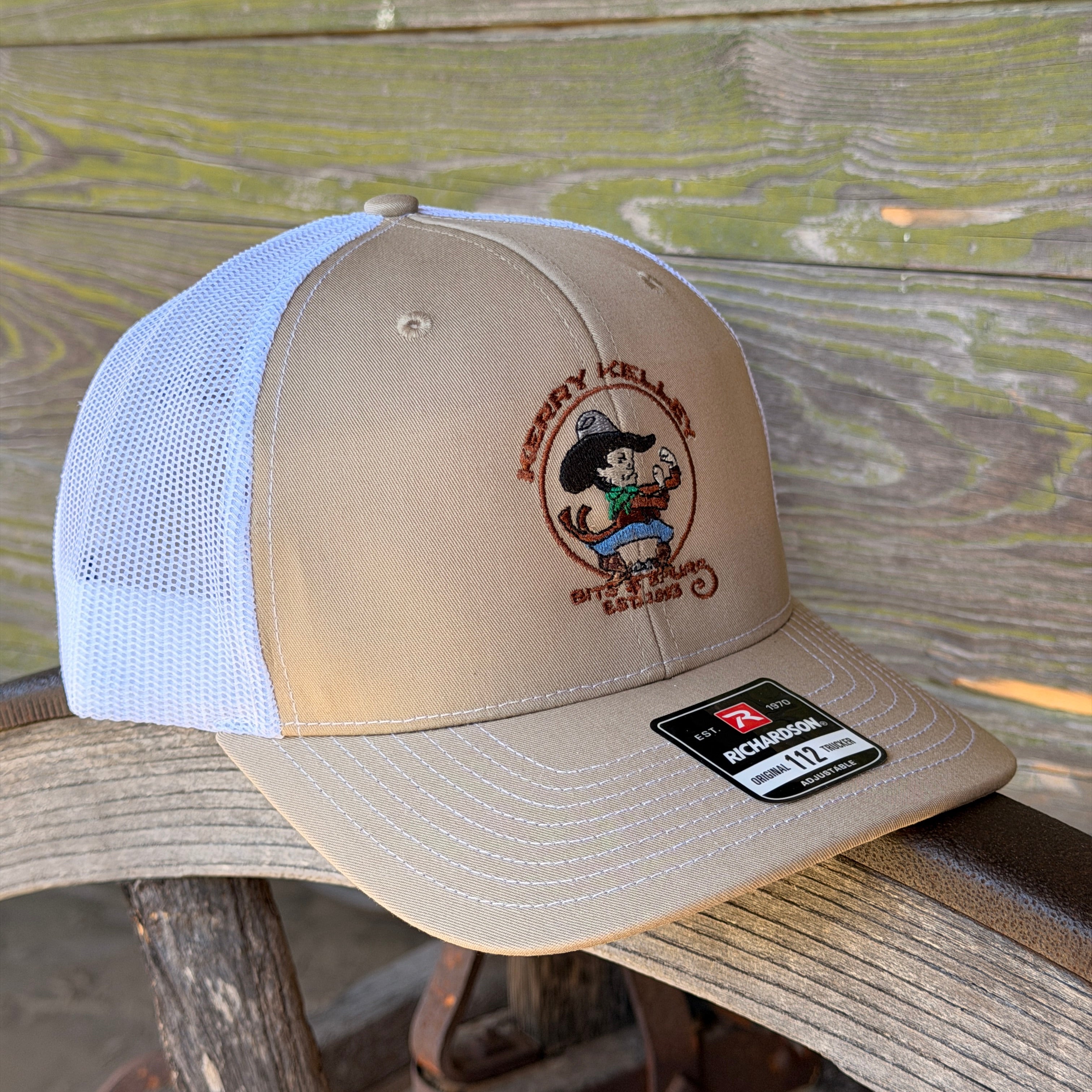 Fighting Irishman Cap Tan/White 112