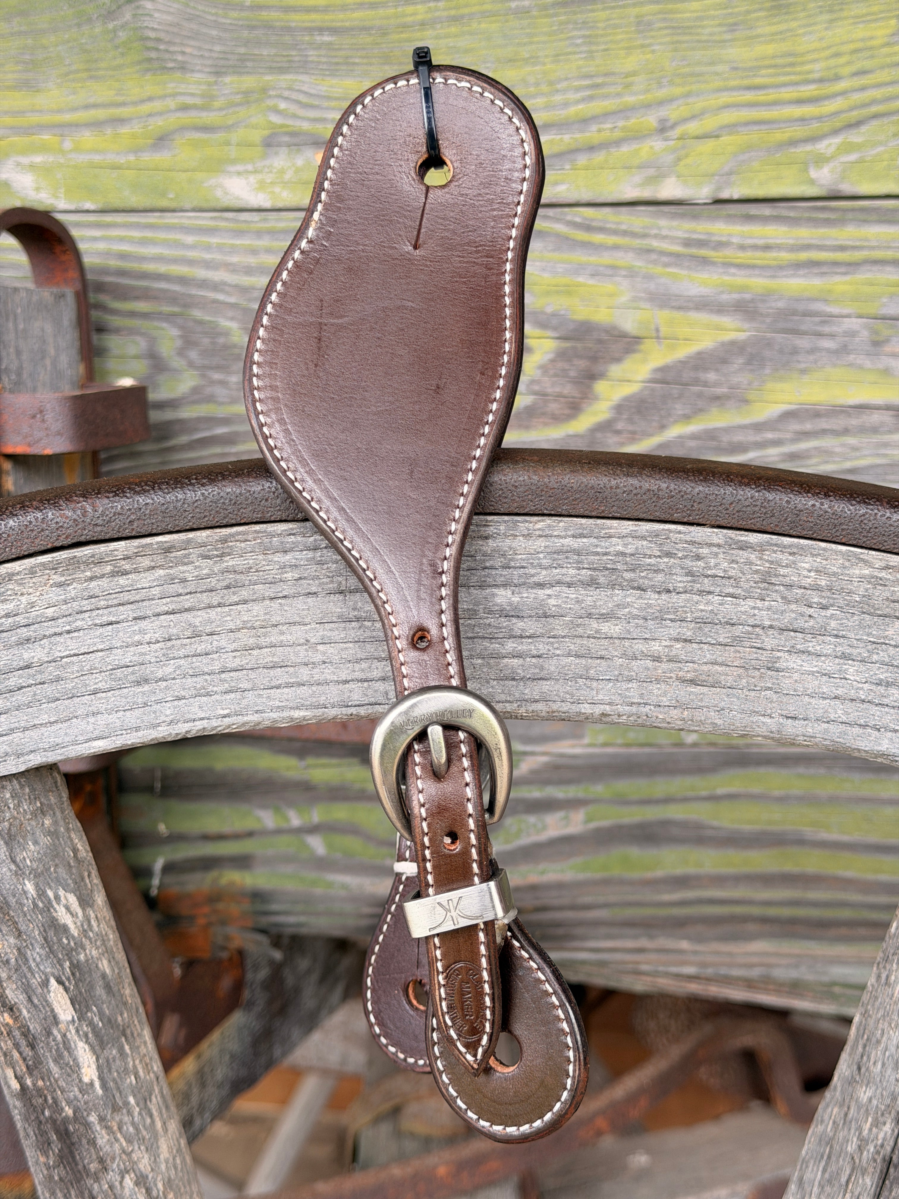 Clay Cassle Medium-Large Round Smooth Chocolate Spur Straps w/ KK Stainless Steel Buckles