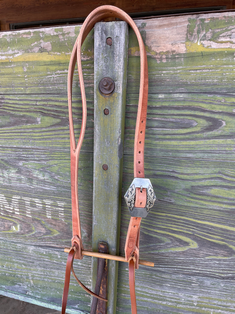 CL Split Ear Side Scroll Diamond buckle