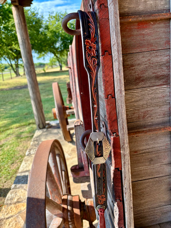 TM Leather 5/8" Split Ear Floral and Scroll Headstall w/ Fancy Scroll Diamond Buckle
